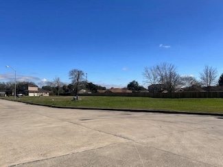 4255 Gaurseni St, Beaumont, TX 77705