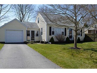52 Fatima Dr, Bristol, RI 02809