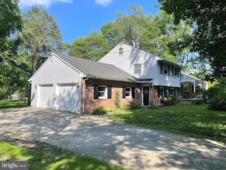 21 Long Ln, Malvern, PA 19355