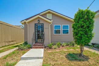 2663 Touro St, New Orleans, LA 70119