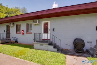 1328 Oshaughnessy Ave NE Unit B, Huntsville, AL 35801