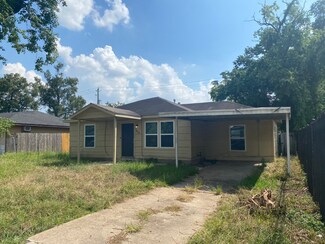 8910 Talton St, Houston, TX 77078