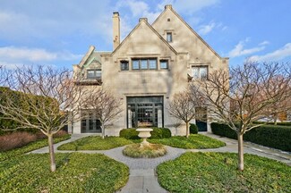 2831 Sheridan Place, Evanston, IL 60201