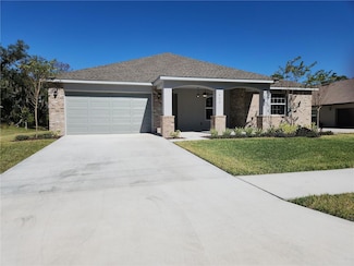 422 Shannon Estates Ct, Plant City, FL 33563