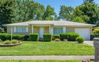 1026 Gerald Dr, Clarksville, IN 47129