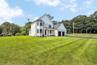 5 Casper Cir, Mashpee, MA 2649