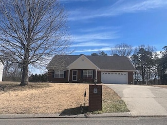 95 Pebblestone Dr, La Fayette, GA 30728