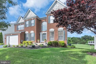 8485 Lanier Overlook Ct, Bristow, VA 20136