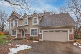 15102 Outlook St, Overland Park, KS 66223
