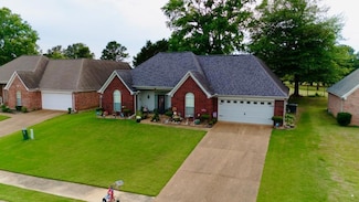 7741 Meadow Ridge Ln, Olive Branch, MS 38654