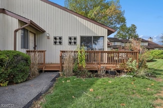 250 S Ridgedale Ave Unit 4, Florham Park, NJ 07932
