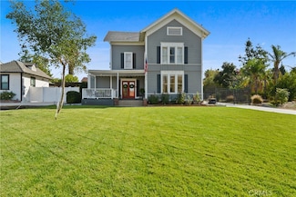 1033 W Palm Ave, Redlands, CA 92373