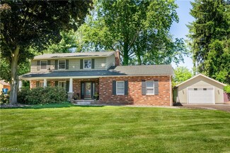 5781 Echodell Ave NW, North Canton, OH 44720