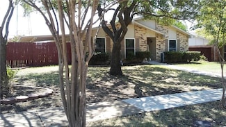 1900 Apple Valley Rd, Plano, TX 75023