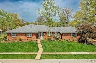5311 Zamora Dr, Saint Louis, MO 63128