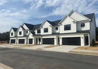 200 Starr Cir, Stockbridge, GA 30281