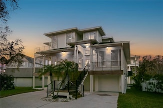 606 Indiana Ave, Palm Harbor, FL 34681