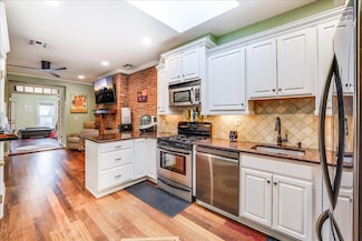 352 7th St Unit 6, Jersey City, NJ 07302