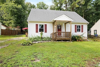 5743 Sara Kay Dr, North Chesterfield, VA 23237