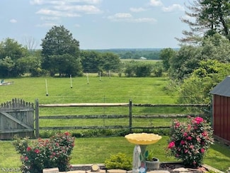 176 Stamets Rd, Milford, NJ 08848