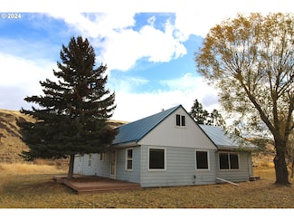 52880 Lost Valley Rd, Condon, OR 97823