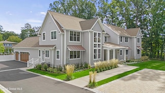 116 Crescent St, Saratoga Springs, NY 12866