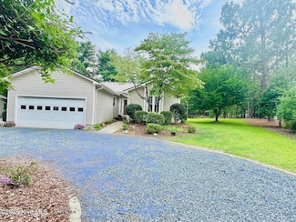 129 Shagbark Rd, Seven Lakes, NC 27376