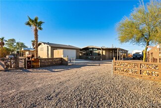 12647 S Cochise Dr, Topock, AZ 86436