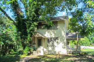 344 S Bluff St, Wichita, KS 67218