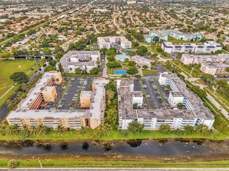 3990 NW 42nd Ave Unit 308, Lauderdale Lakes, FL 33319