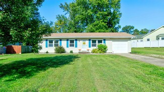1721 Autumn Dr, Boonville, IN 47601