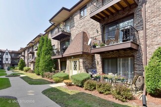 7628 W Lawrence Ave Unit 1B, Harwood Heights, IL 60706