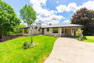 16128 Chandler Blvd, Mishawaka, IN 46544