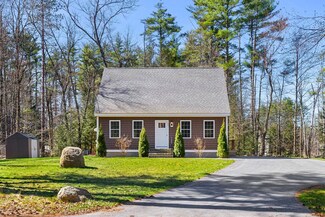 241 Ash Swamp Rd, Newmarket, NH 03857
