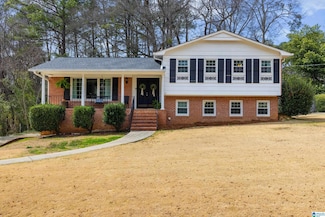 2070 Longmeadow Ln, Birmingham, AL 35216