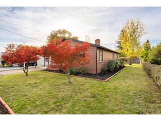 270 NW Cary St, Winston, OR 97496