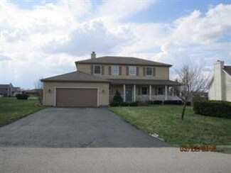 3715 W Meadow Ln, Wonder Lake, IL 60097