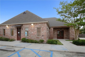 90 Louis Prima Dr Unit B, Covington, LA 70433