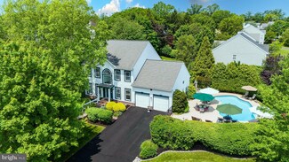 220 Cypress Ln, Hatboro, PA 19040