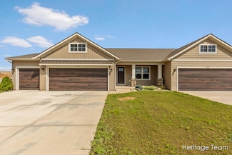 3446 Riverwalk Dr Unit 58, Hamilton, MI 49419