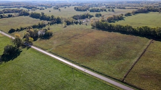 000 Lawrence County Road 2000, Everton, MO 65646