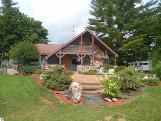 5730 W Rhoby Rd, Lake City, MI 49651