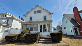 31 Sherman St, Johnson City, NY 13790