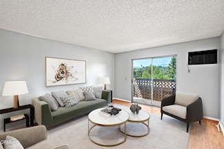 5870 Benner St Unit 102, Los Angeles, CA 90042