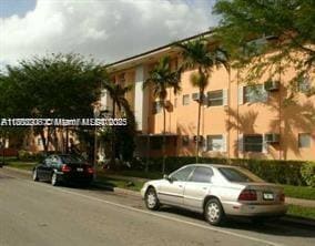 1014 Salzedo St Unit 105, Coral Gables, FL 33134