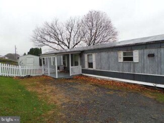 34 Brandt Dr, McAlisterville, PA 17049
