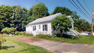 7 & 9 Meader St, Lewiston, ME 04240
