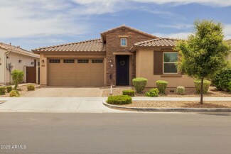 9757 E Red Giant Dr, Mesa, AZ 85212