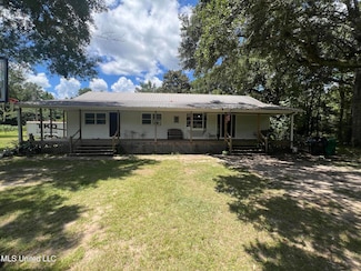 11813 Highway 613, Moss Point, MS 39562