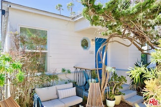 510 Venice Way, Venice, CA 90291
